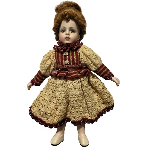 Porcelain Doll Collectible Grandma's blessing by Louis Nichole Victorian  Dress - Picture 4 of 8
